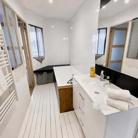 Maison Spacieuse Proche Parc Du Loiry * Vertou